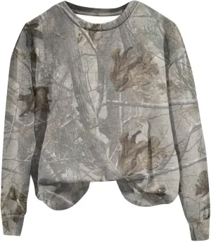 Camo Sweatshirts for Women Maplr Leaf Print Crewneck Sweatshirts Long Sleeve Oversized Pullover Fall Camo Sweater