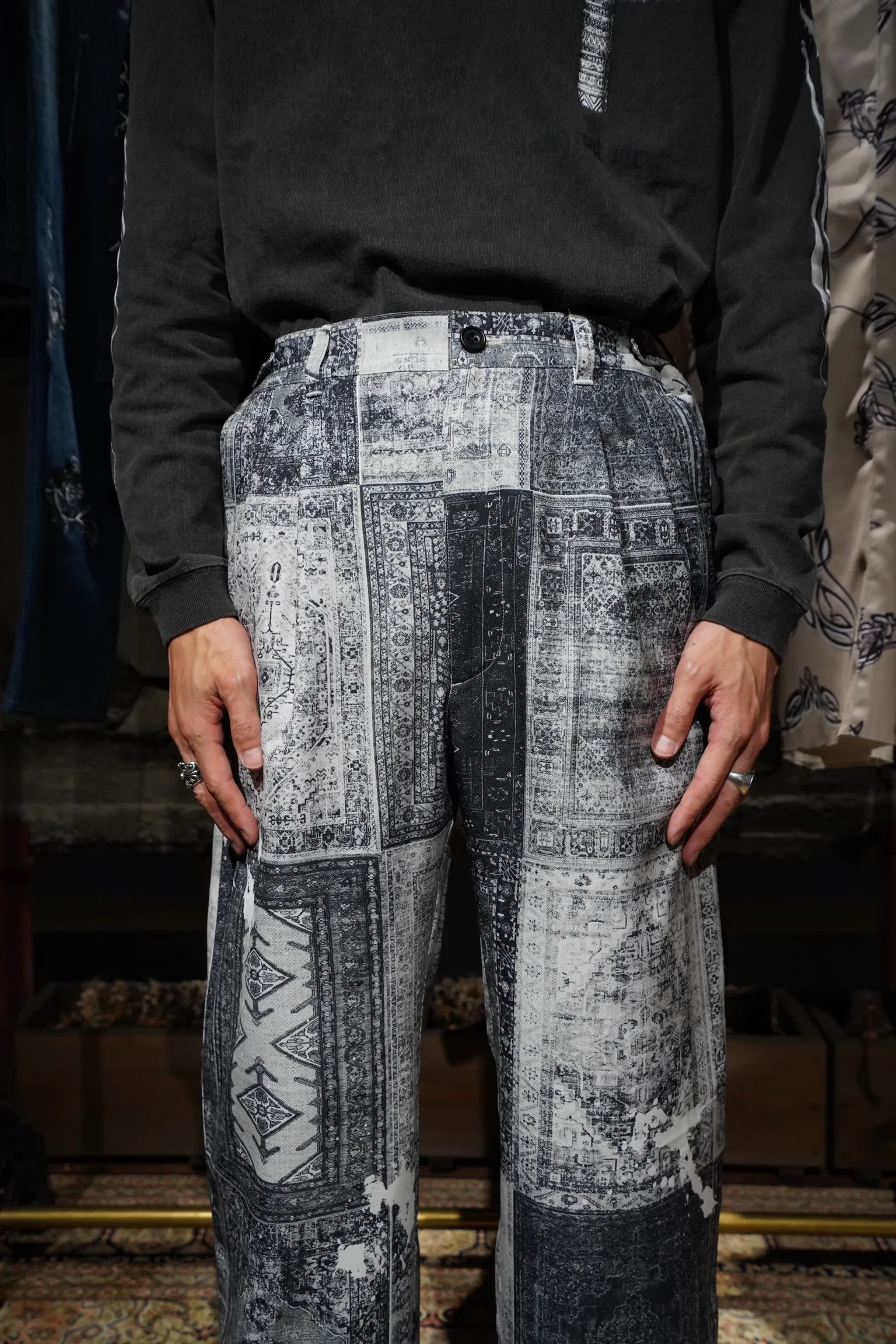 Children of the discordance PERSONAL DATA PRINT TROUSERS (GRAY)