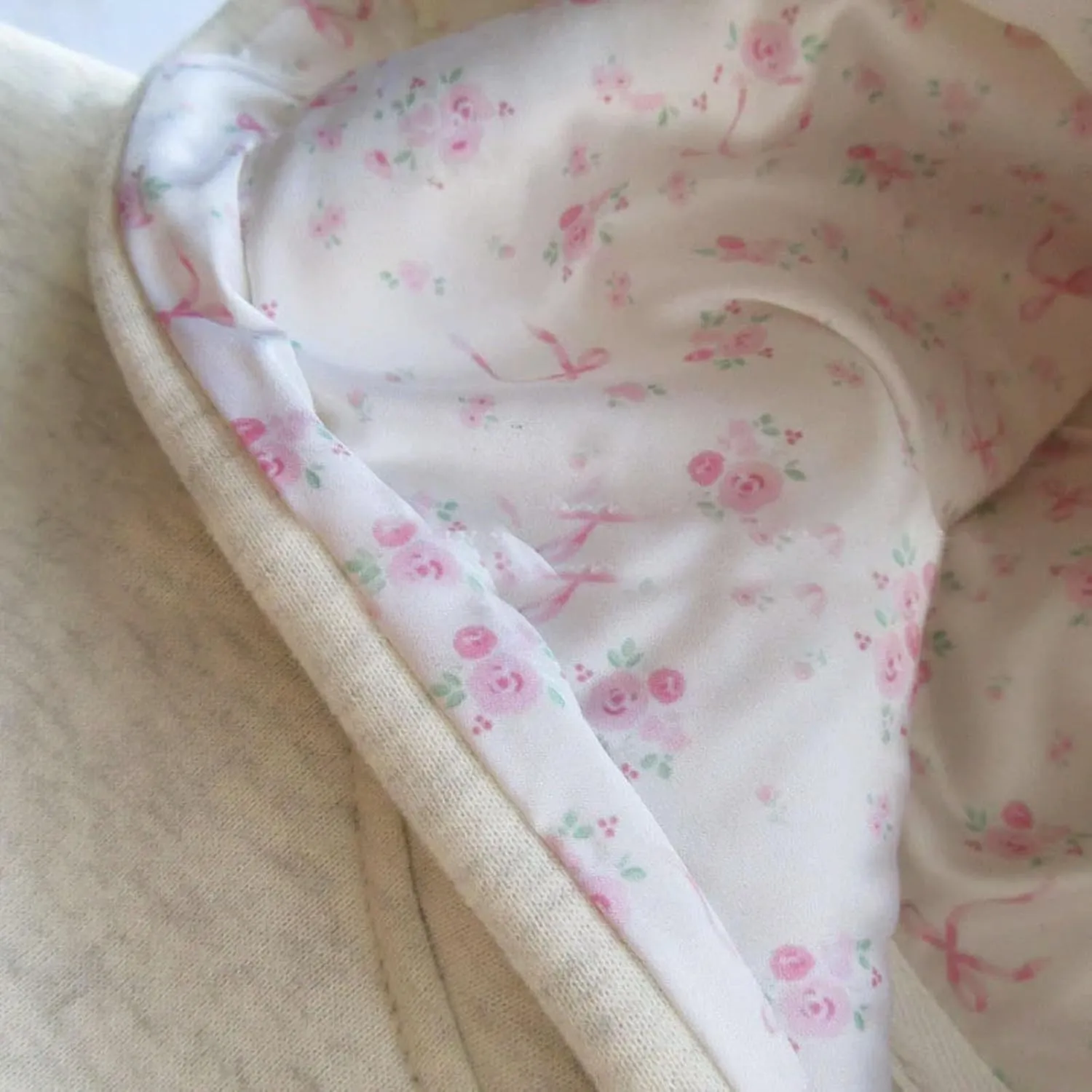 Embroidered Bow Hoodie For Women Trendy Preppy Sweatshirts Aesthetic Hoodies Cute Hoodie Casual Essential Sweater