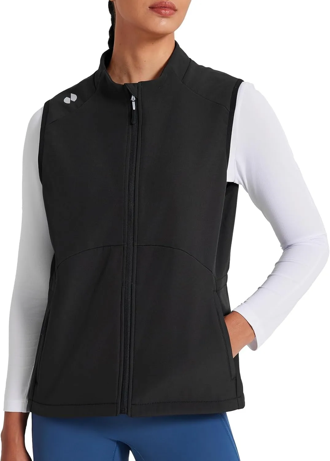 HOTSUIT Womens Lightweight Vest with 5 Pockets Windproof Sleeveless Jacket for Hiking Golf Vest, Black, M