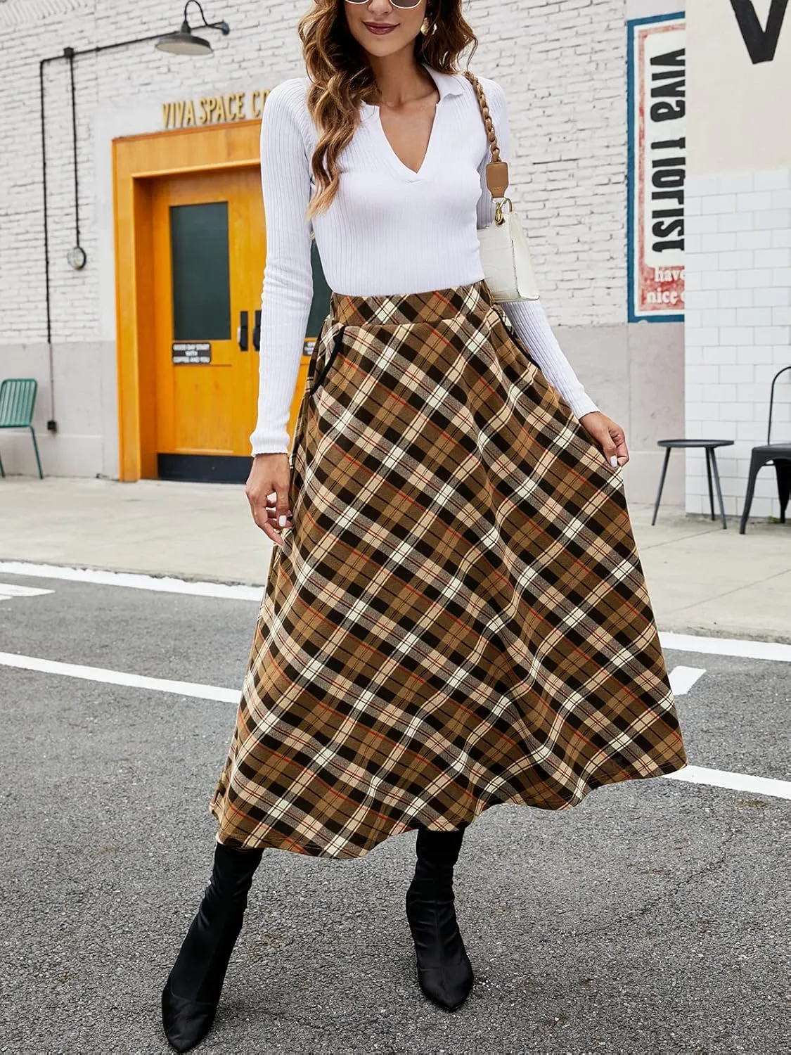 HUSKARY Plaid Skirts for Women 2025 Fall Winter Classic A Line High Elastic Waist Trendy Long Midi Skirt with Pockets