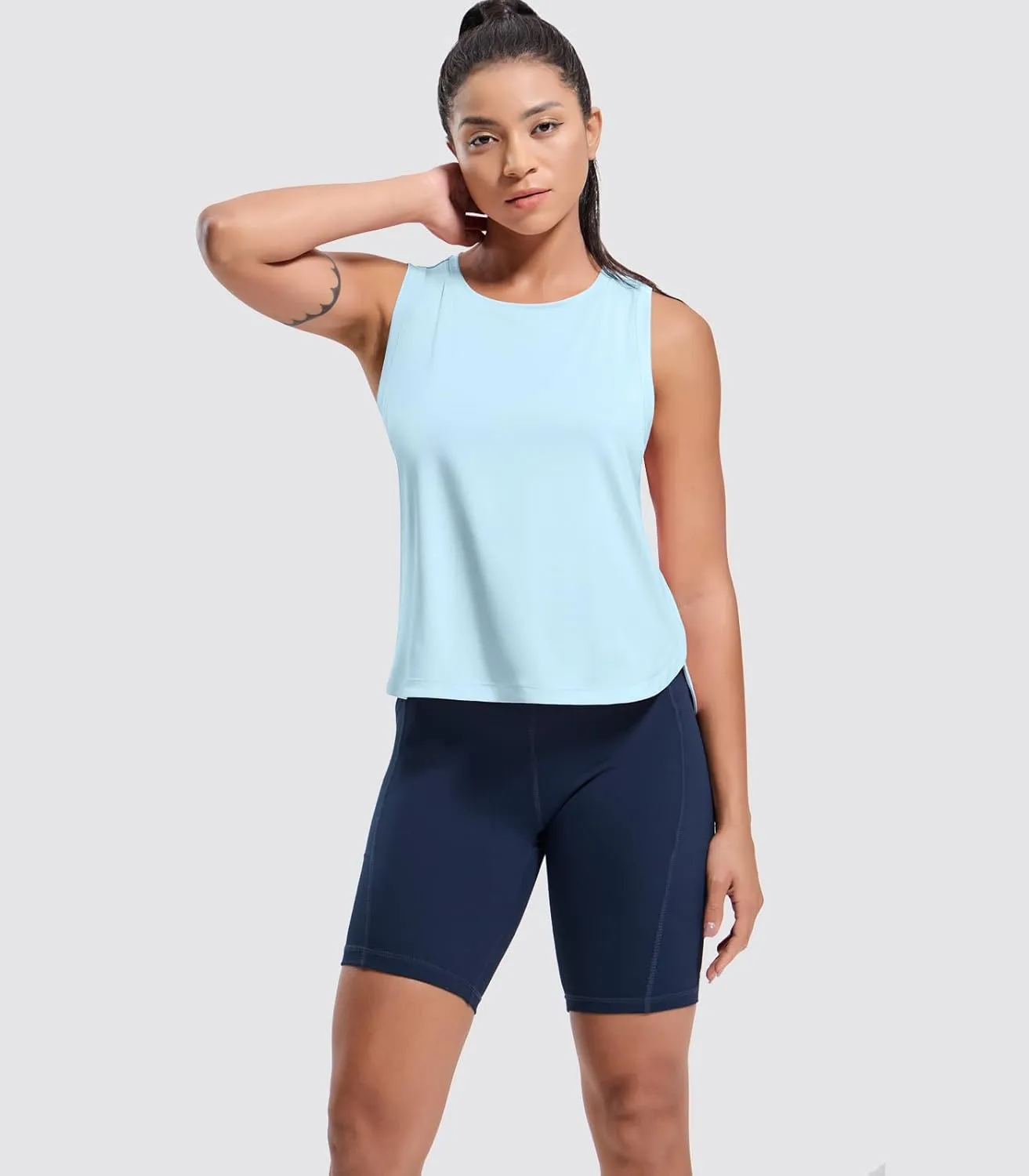 MIER Womens Dry Fit Workout Tank Tops Loose Fit Sleeveless Athletic Running Shirts Tennis Gym Exercise Tops, Curved Hem
