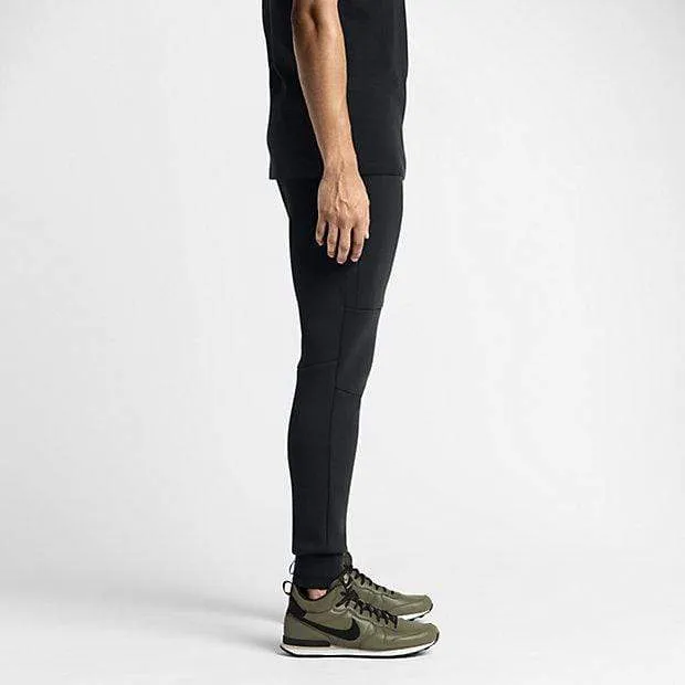 NIKE TECH FLEECE MEN'S TROUSERS - Black