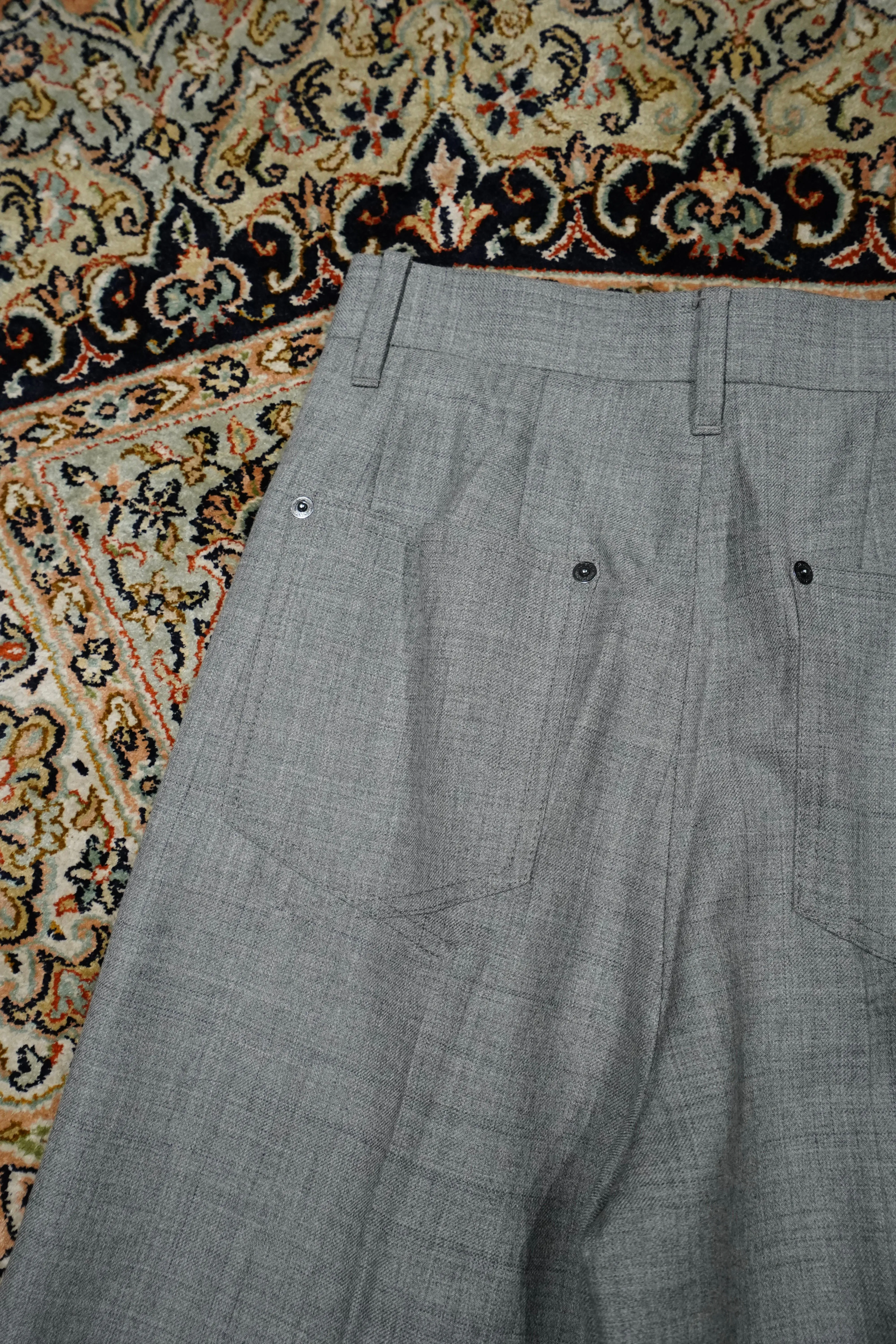 SATORU SASAKI SINGLE-TUCKED WIDE TROUSERS (GRAY)