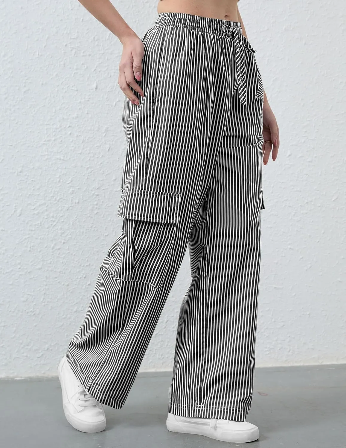 Striped Pants Women Drawstring Low Rise Wide Leg Lounge Pants Casual Loose Trousers Pajama Pants with Pockets