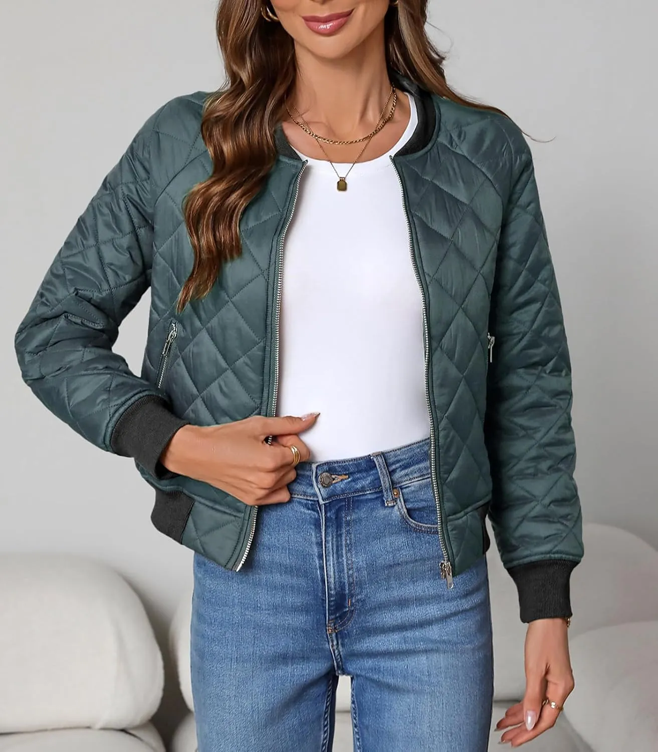 Women's Quilted Jackets Lightweight Zip up Bomber Jacket Long Sleeve Casual Y2K Jacket with Pockets