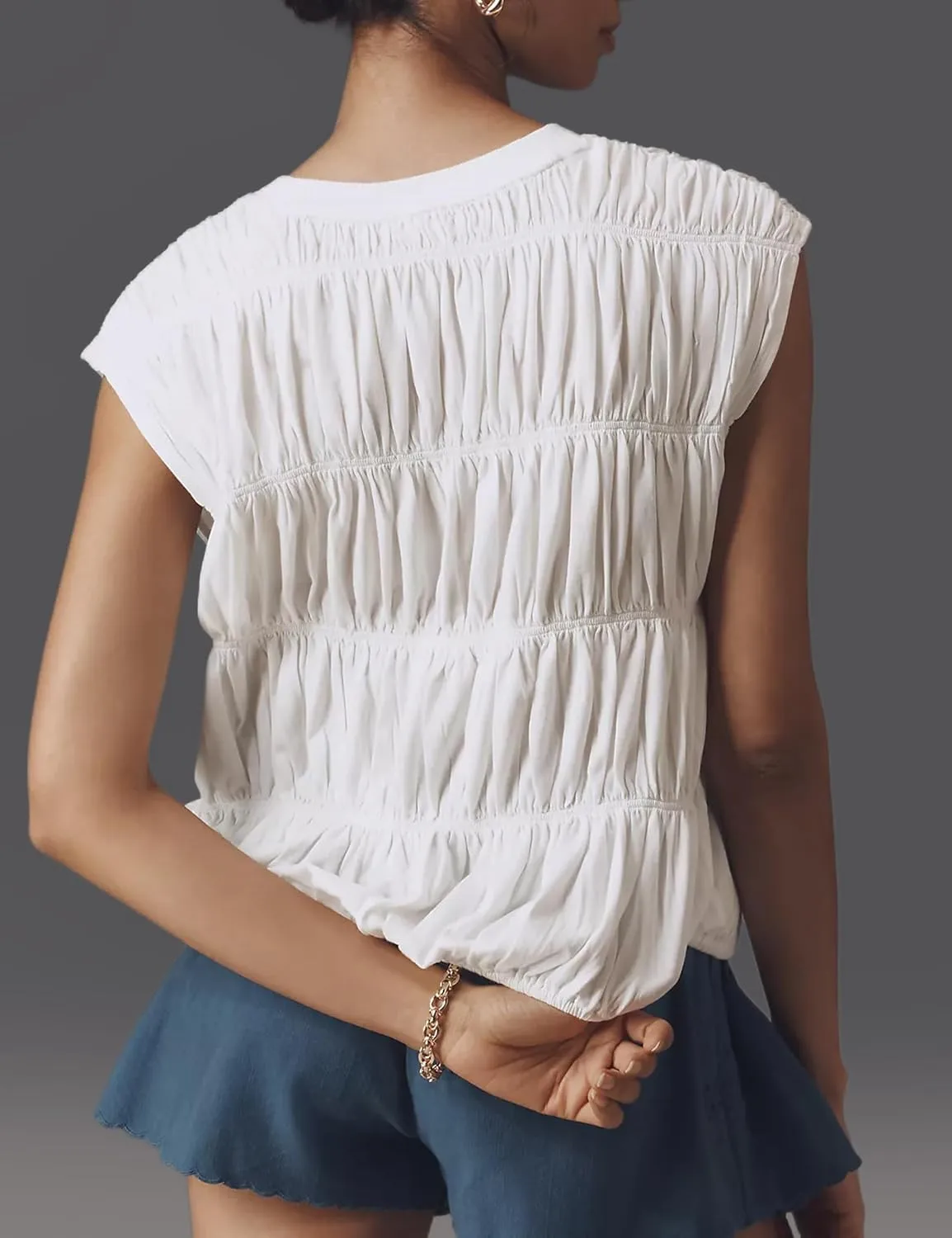Womens Tiered Shirred Smocked Crop Tank Top Cap Sleeve Crew Neck Elastic Hem Y2K Going Out Blouse Shirt